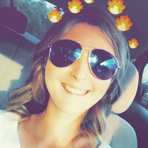 Meet your Posher, Macy